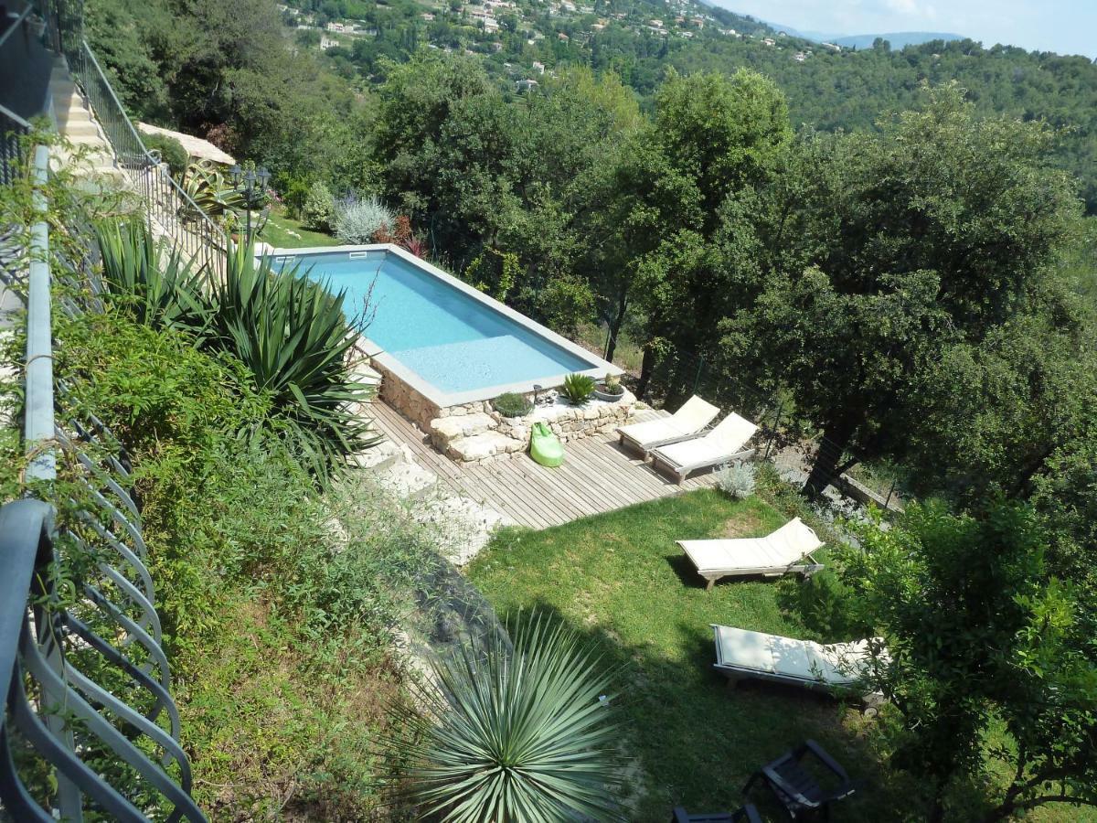 Au Pied Des Baous Bed & Breakfast Vence Exterior foto